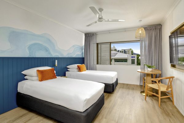 Mercure Cairns