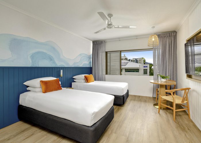 Mercure Cairns